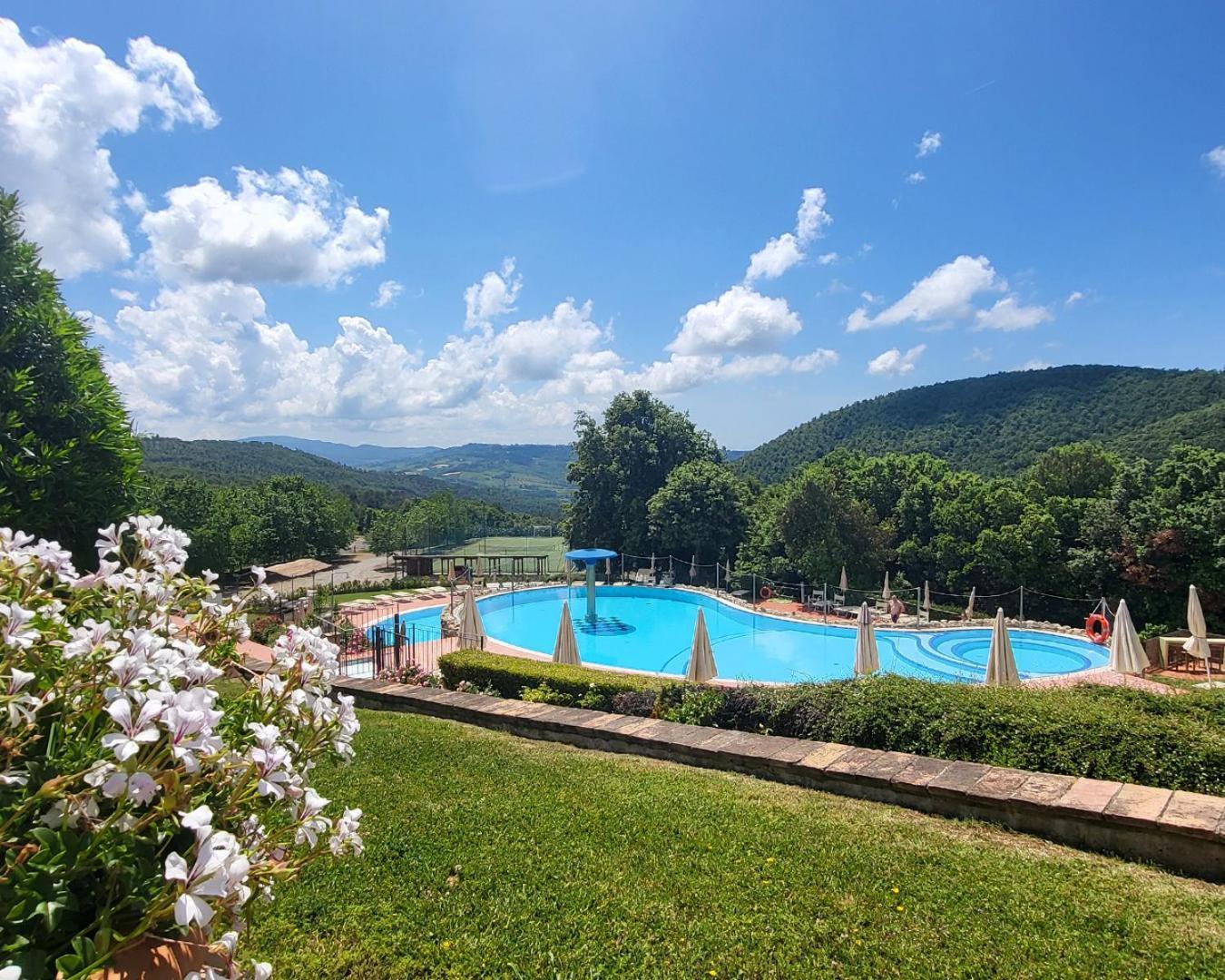 Resort Le Tegole Riparbella Exterior photo